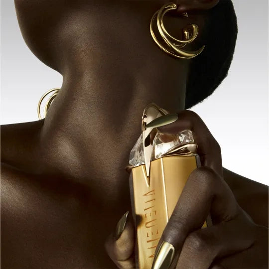 ALIEN GODDESS – Mugler